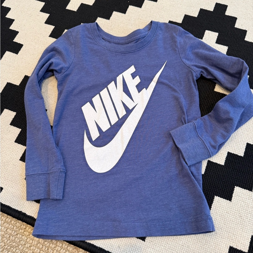 Nike Kids Long Sleeve Tee in Blue with White Logo